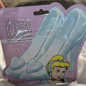 Disney princess Cinderella foot mask